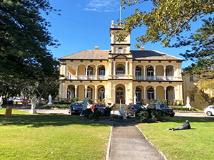 War-Memorial-Public-Hospital